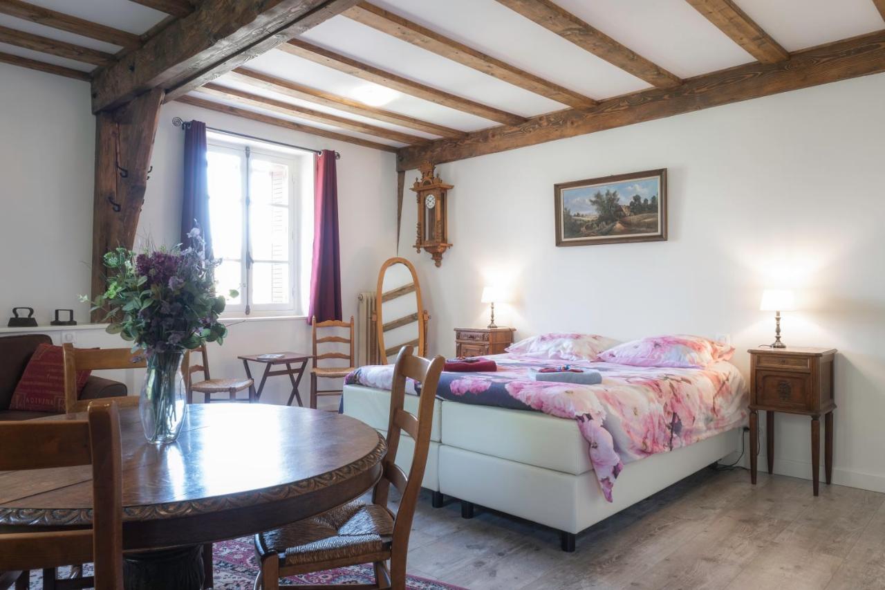 Le Pont Du Roy Bed & Breakfast Besse-et-Saint-Anastaise Exterior photo